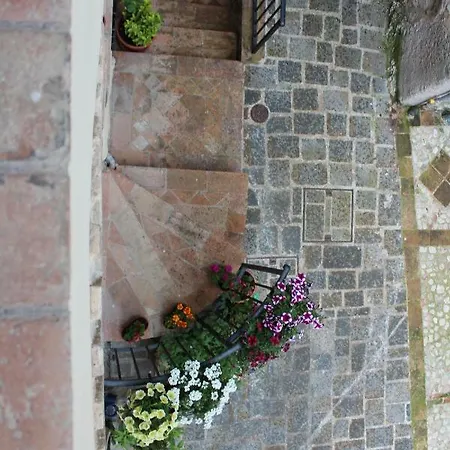 Il Castello Sul *