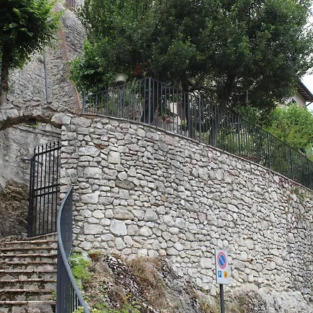 Il Castello Sul Apartmán *